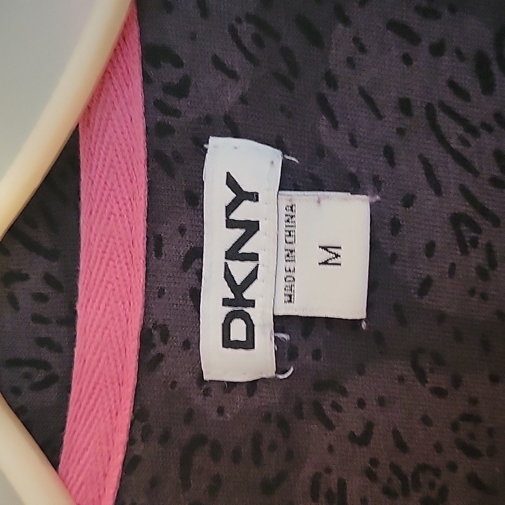 DKNY Black animal print Pajama Set with Pink Trim medium - Picture 4 of 11